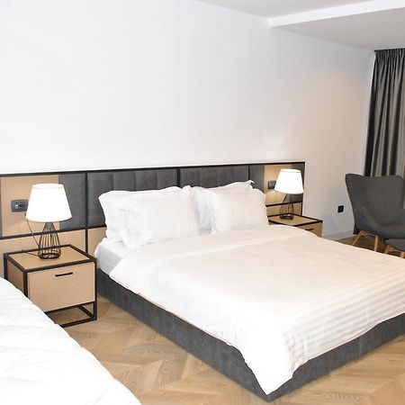 Prime Hotel Tiran Dış mekan fotoğraf